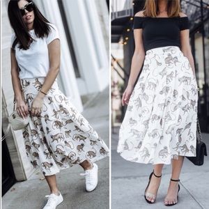 H&M Pleated Monkey Skirt Size 6